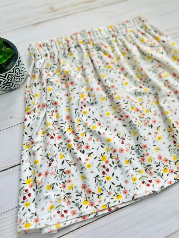 Floral skirt - Image 2