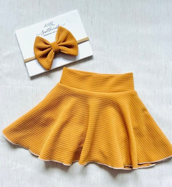 Yellow skirt w/ headband